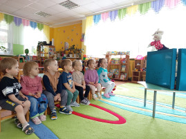 День шуток, смеха и веселья в группе "Неваляшки" День шуток, смеха и веселья в группе "Неваляшки".